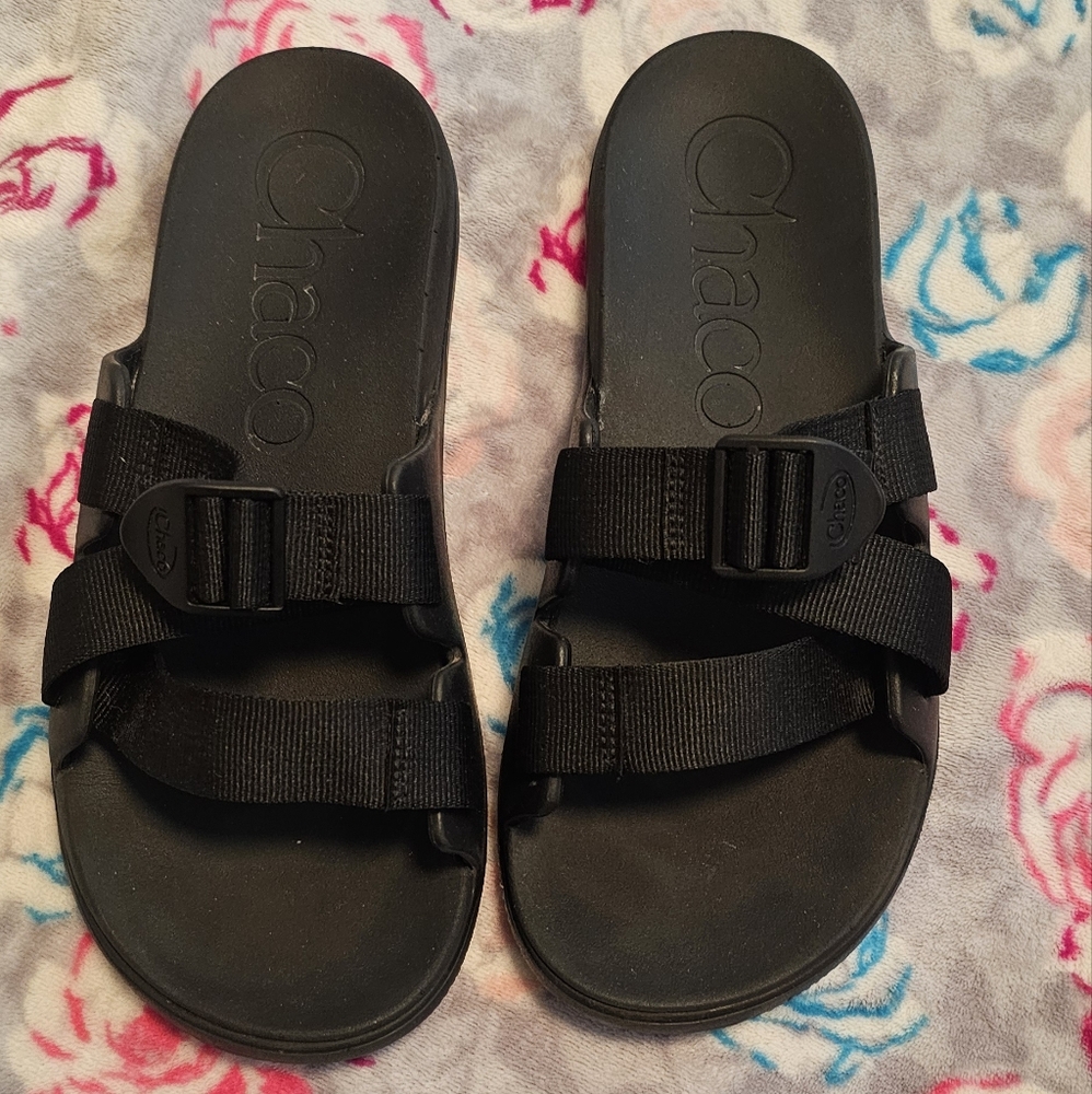 EUC! Chaco Womens Chillos - Size 10
